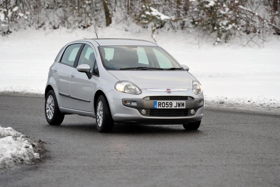  Fiat Punto Evo 2010 года  (фото 28 из 70)
